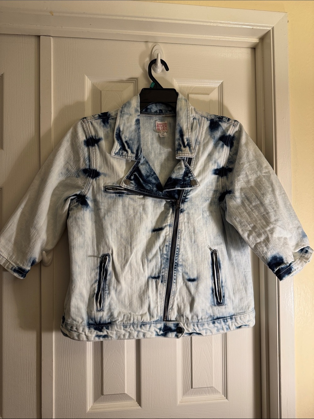 Canyon River Blues Tie-Dye Light Blue Denim Moto Jacket